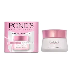 POND'S Bright Beauty SPF 15 PA ++ Day Cream 50 g, Non-Oily, Mattifying Daily Face Moisturizer - With Niacinamide to Lighten Dark Spots for Glowing Skin